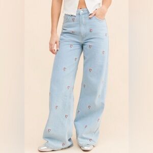FARM RIO Rose Embroidered Jeans